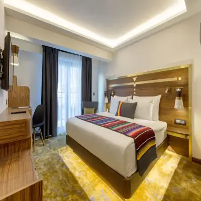 Hay Otel - Alsancak