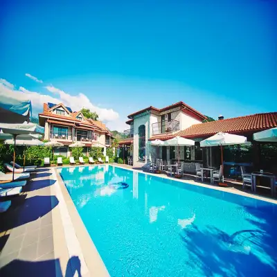 Renka Hotel & Spa