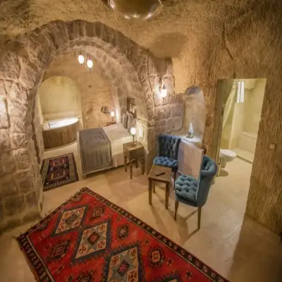 Luna Cave Hotel