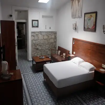 Taş Avlu Otel