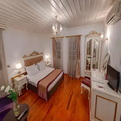 Tuvana Hotel