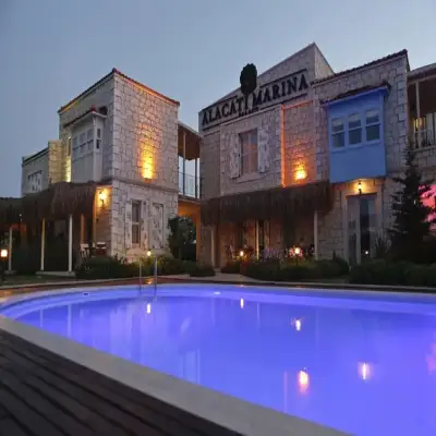 Marina Palace Hotel