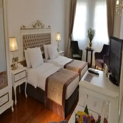 Tuvana Hotel