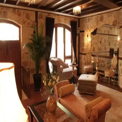 Tuvana Hotel