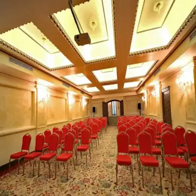 İzala Hotel