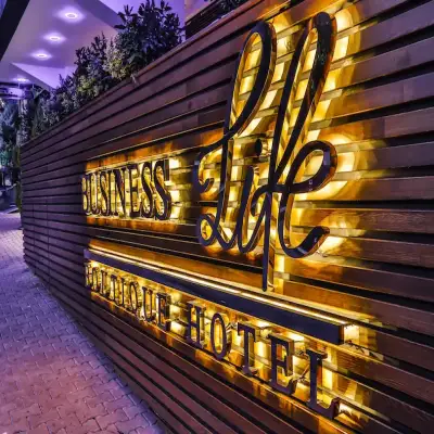 Business Life Hotel