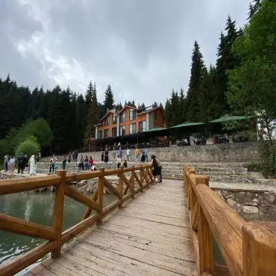 Şavsat Karagöl Hotel