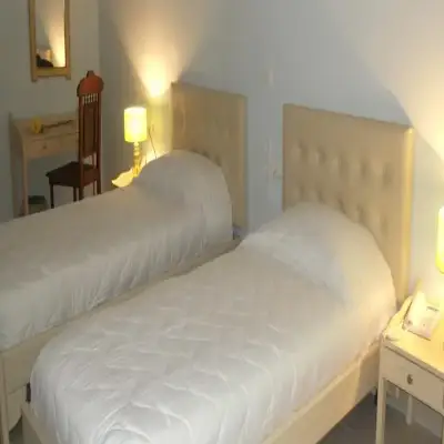 MasouriBlu Boutique Hotel