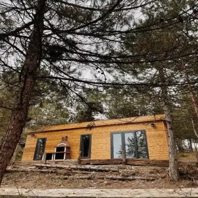 Redpine Guest House