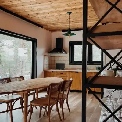 Redpine Guest House