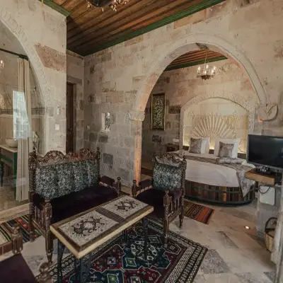 Şah Saray Cave Suites