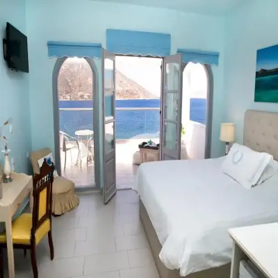 MasouriBlu Boutique Hotel