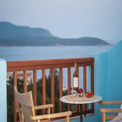 Naftilos Hotel