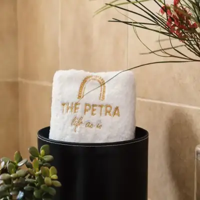 Petra Hotel & Suites