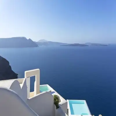 Canaves Oia Suites