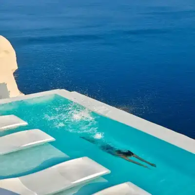 Canaves Oia Suites