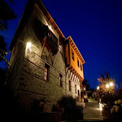 Viraggas Hotel