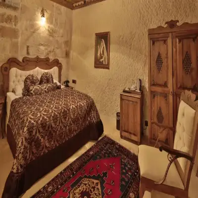 Phocas Cave Suites, Çavuşin