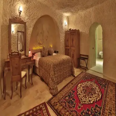 Phocas Cave Suites, Çavuşin