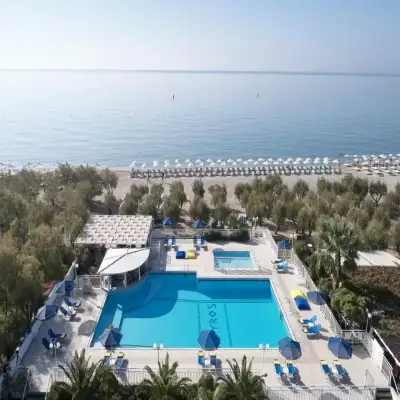 Kouros Seasight Hotel