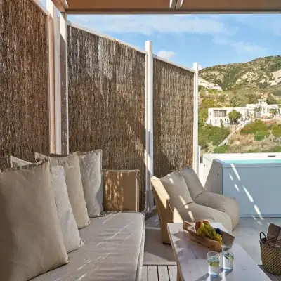 Volcano Luxury Suites Milos - Adults Only