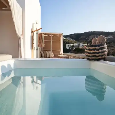 Volcano Luxury Suites Milos - Adults Only