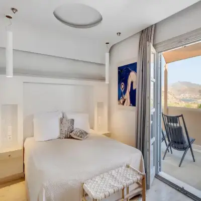 Kouros Art Hotel (Adults Only)