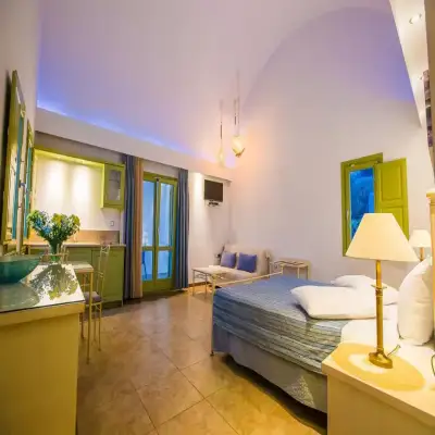 Anassa Deluxe Suites