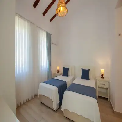 Zafir Hotel & Villas