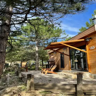 Redpine Guest House