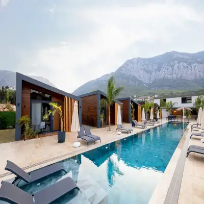 Rota Kilidonia Karaöz Suites & Villas