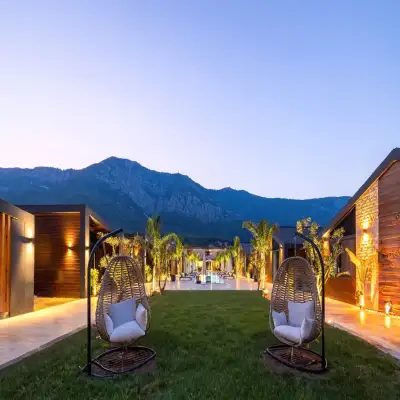 Rota Kilidonia Karaöz Suites & Villas