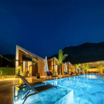 Rota Kilidonia Karaöz Suites & Villas