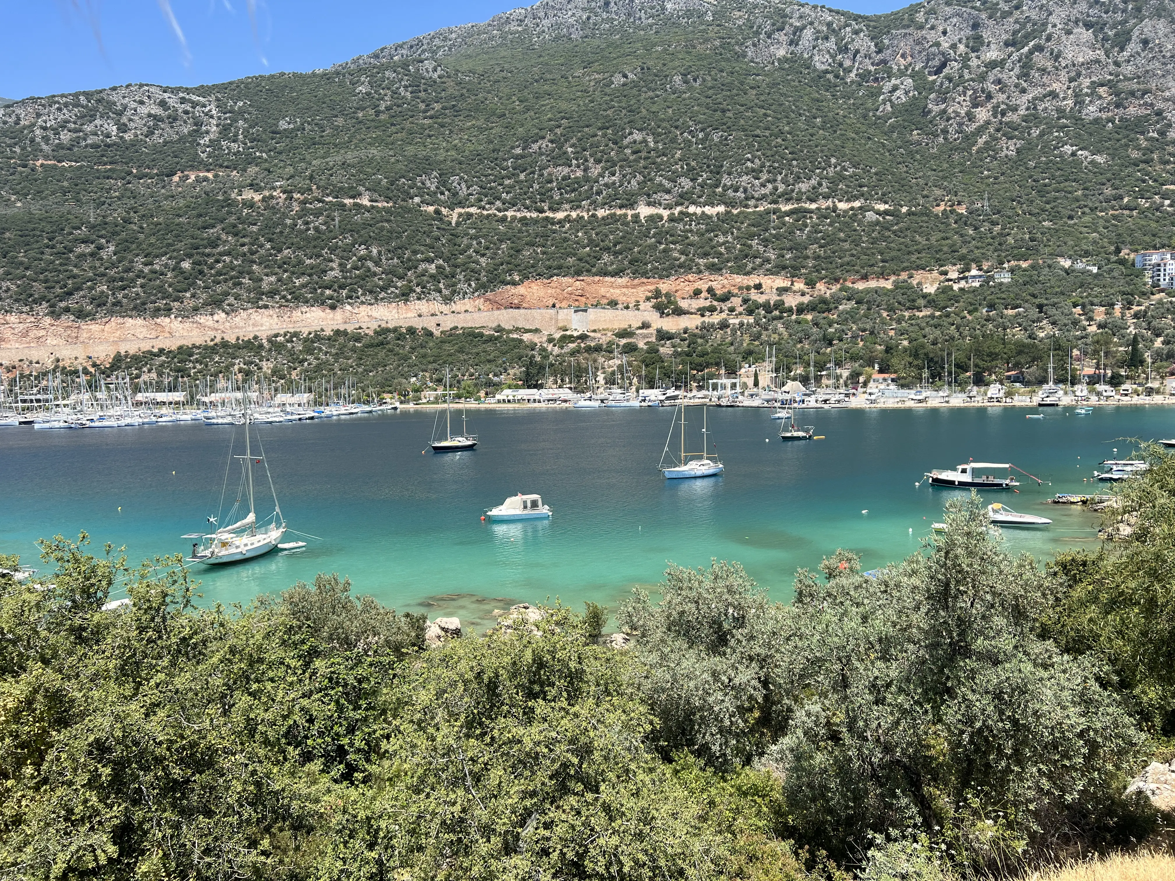 Kaş Sonbahar’da Gidilebilecek ve Denize Girilebilecek Sıcak Yerler