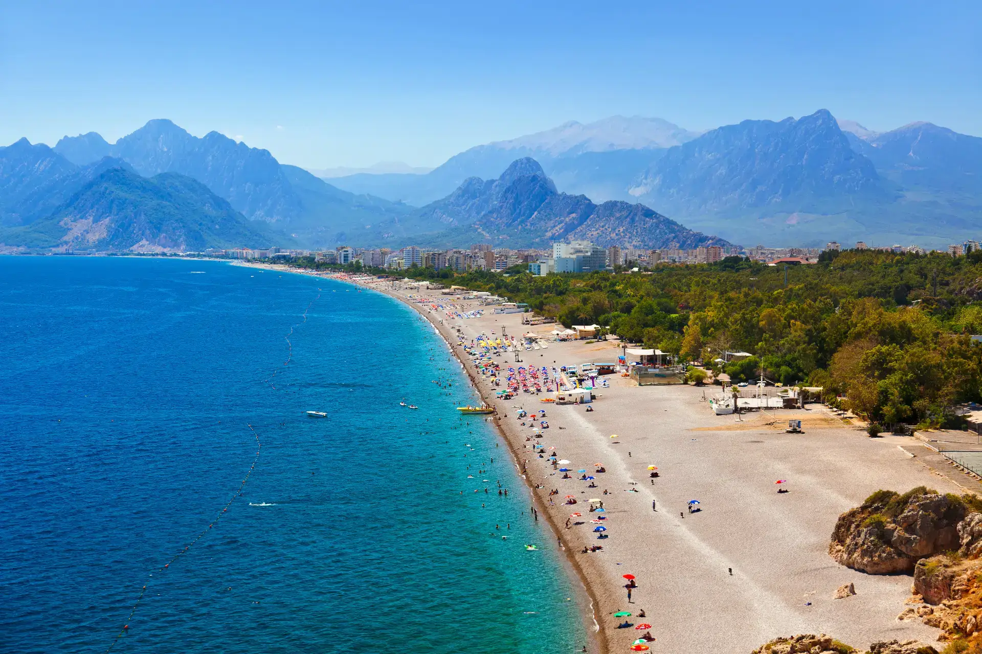 Sonbahar’da Gidilebilecek ve Denize Girilebilecek Sıcak Yerler