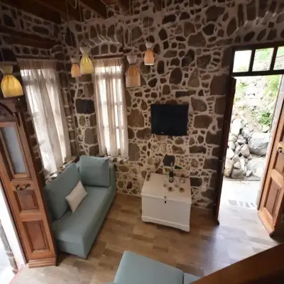 Patriko Nisyrian Guesthouse