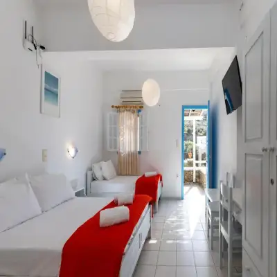 Rita Rooms Sifnos