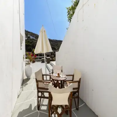 Rita Rooms Sifnos