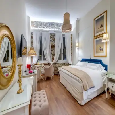 1844 Suites Syros