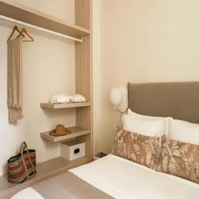 SYROS SOUL LUXURY SUITES