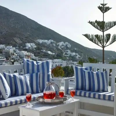 Folegandros Apartments