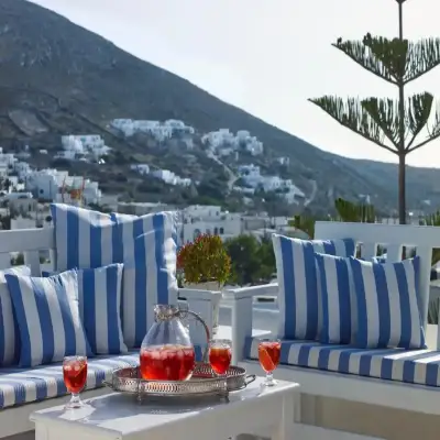 Folegandros Apartments