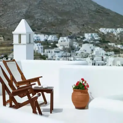 Folegandros Apartments