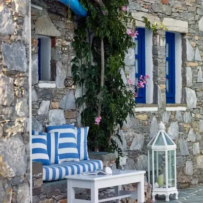 Folegandros Apartments