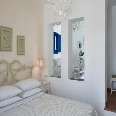 Folegandros Apartments