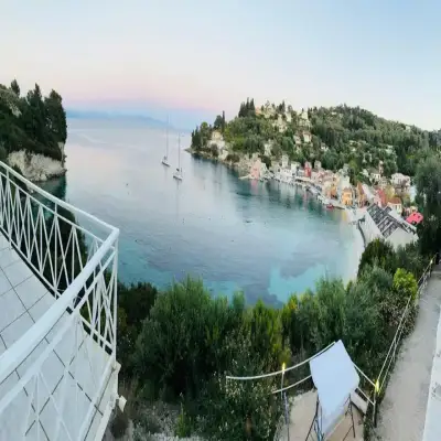 Aronis Spyros Panoramic Seaview Apartments