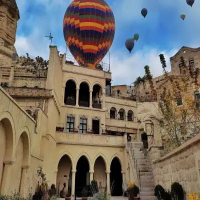 Medusa Cave Hotel