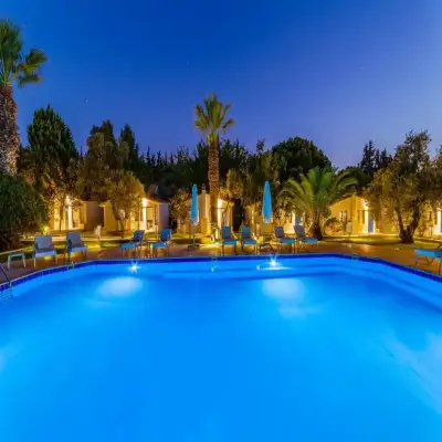 Risus Garden Marina Hotel