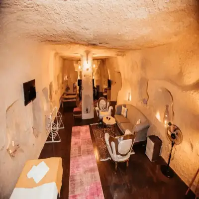 7 Oda Cave Hotel