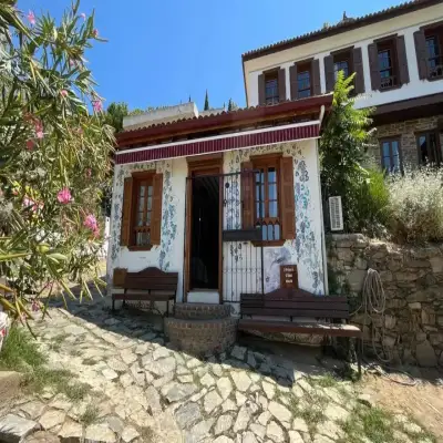 Çirkince Mansion